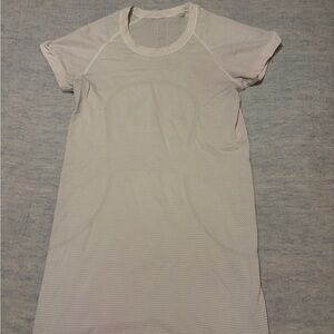 Lululemon Swiftly Tech Short Sleeve